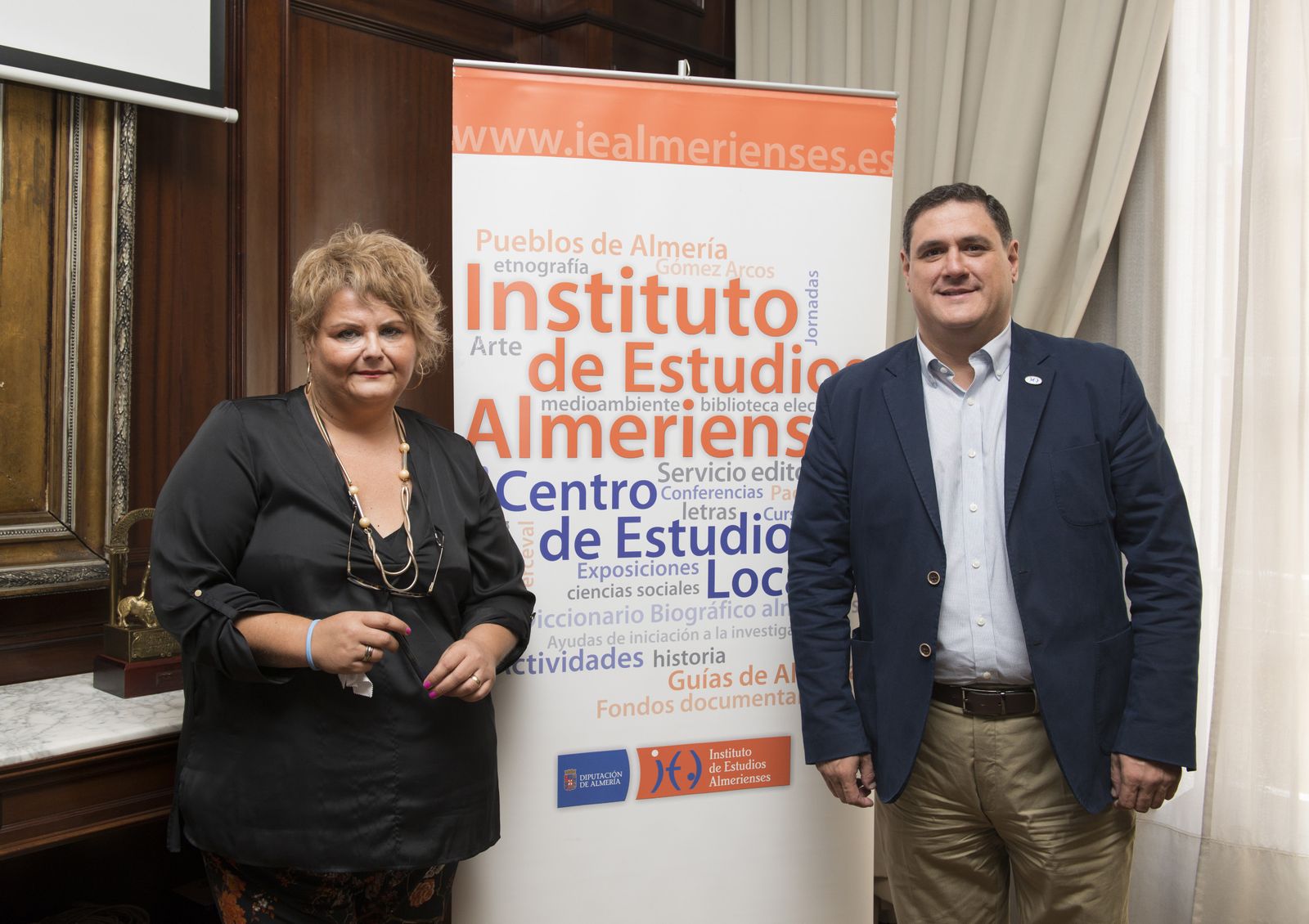 Nieves Molina, Coordinadora del IEA, junto a Francisco Alonso, responsable del IEA.
