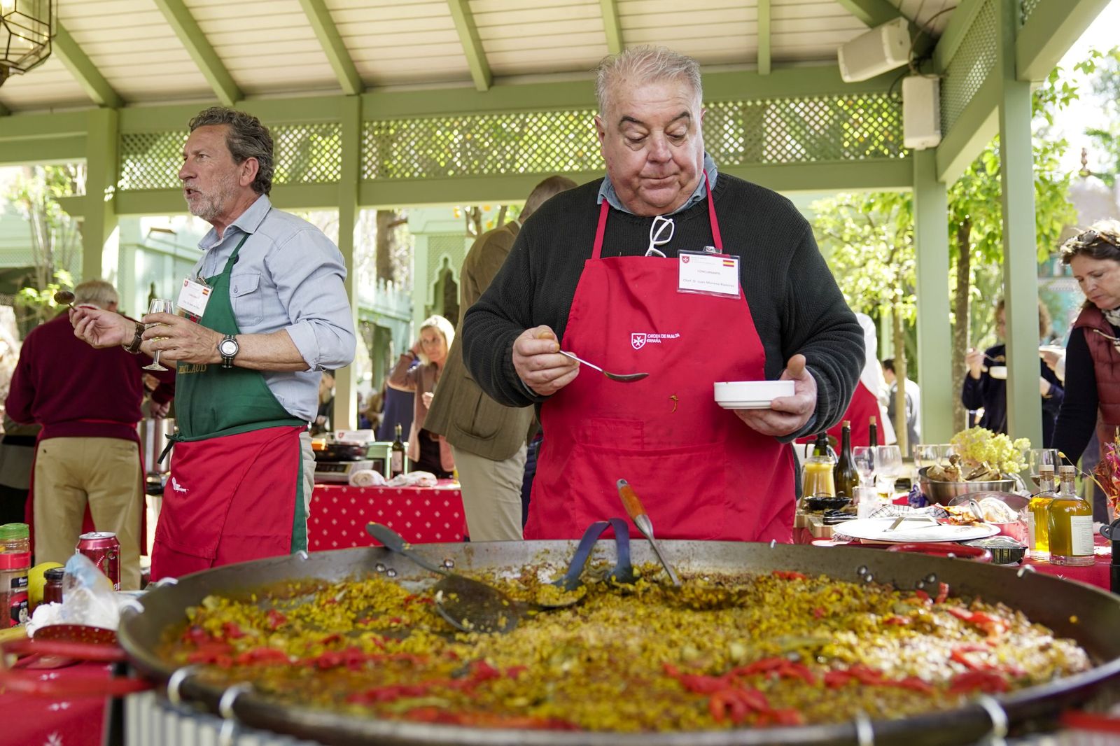 Las imágenes del IV Concurso benéfico de guisos y arroces de la Orden de Malta