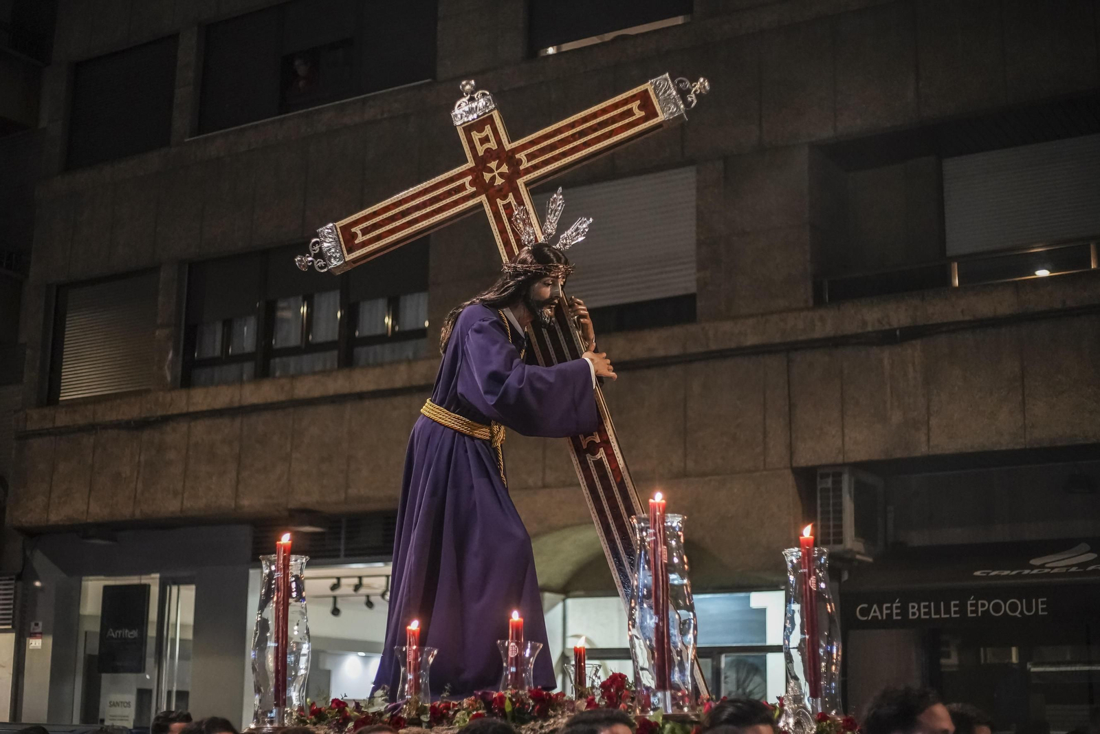 Vía crucis con la imagen del Nazareno de las Penas