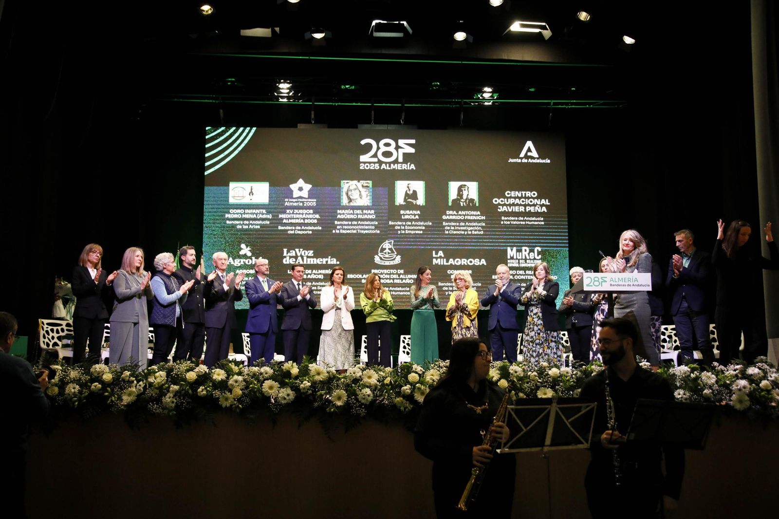 Imágenes de los Galardones "Bandera de Andalucía" en Benahadux
