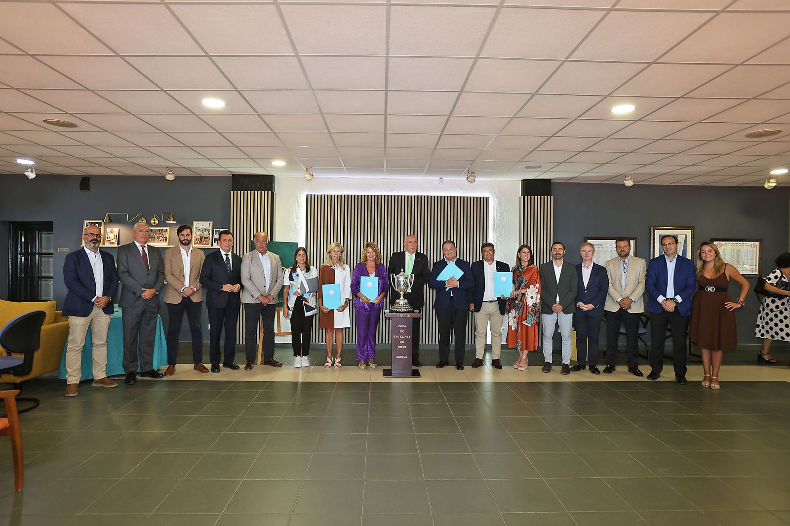 Imágenes de la constitución y presentación del Comité de Honor del centenario de la Copa del Rey de Tenis