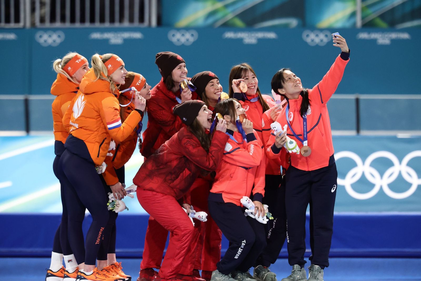 Las mejores fotos de los Juegos Olímpicos de invierno Milán Cortina d'Ampezzo 2026 | Jornada 12