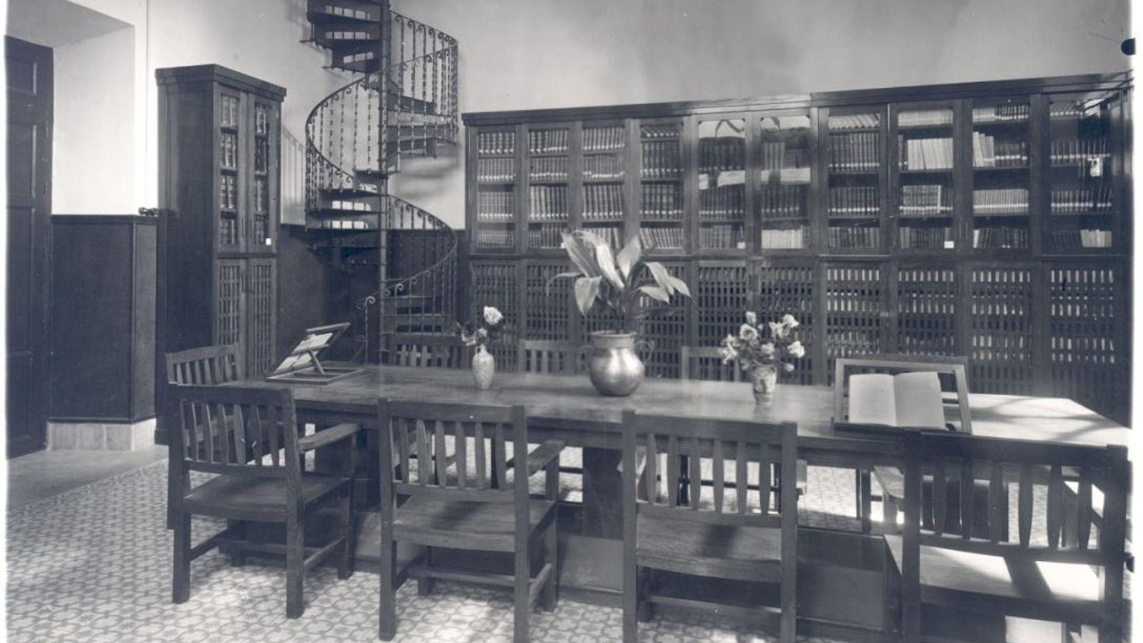 Biblioteca de La Normal