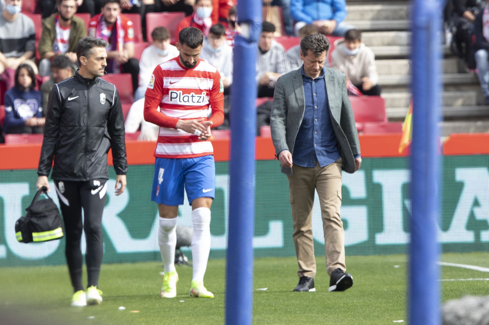 Salvador Castillo, a la derecha, junto a Dioni González y Gonalons.
