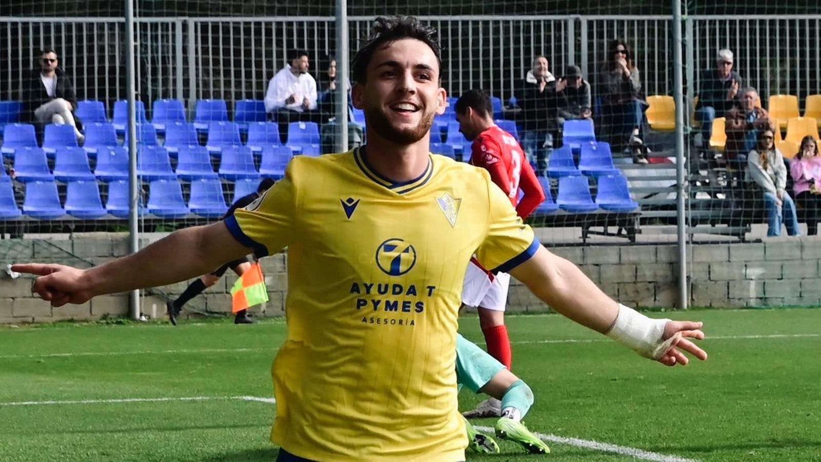Marcos Denia, máximo goleador del Cádiz Mirandilla con 6 tantos.