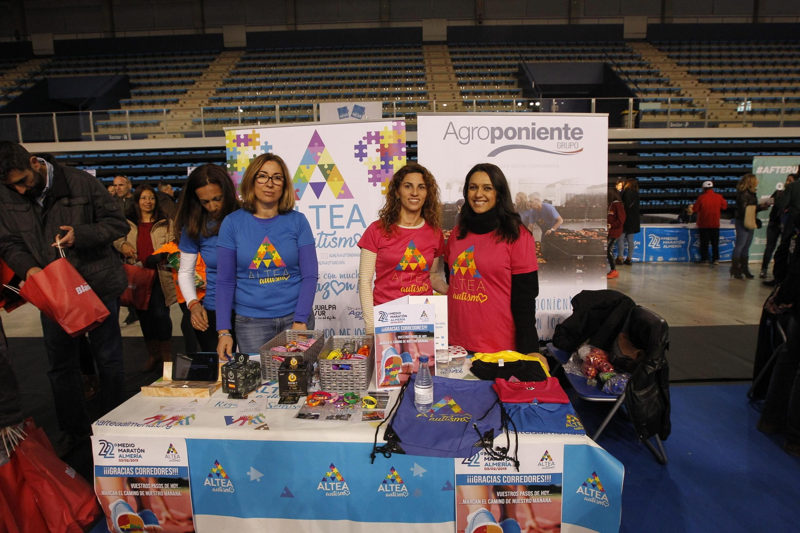 Fotogalería de la Feria del Corredor y las carreras infantiles.