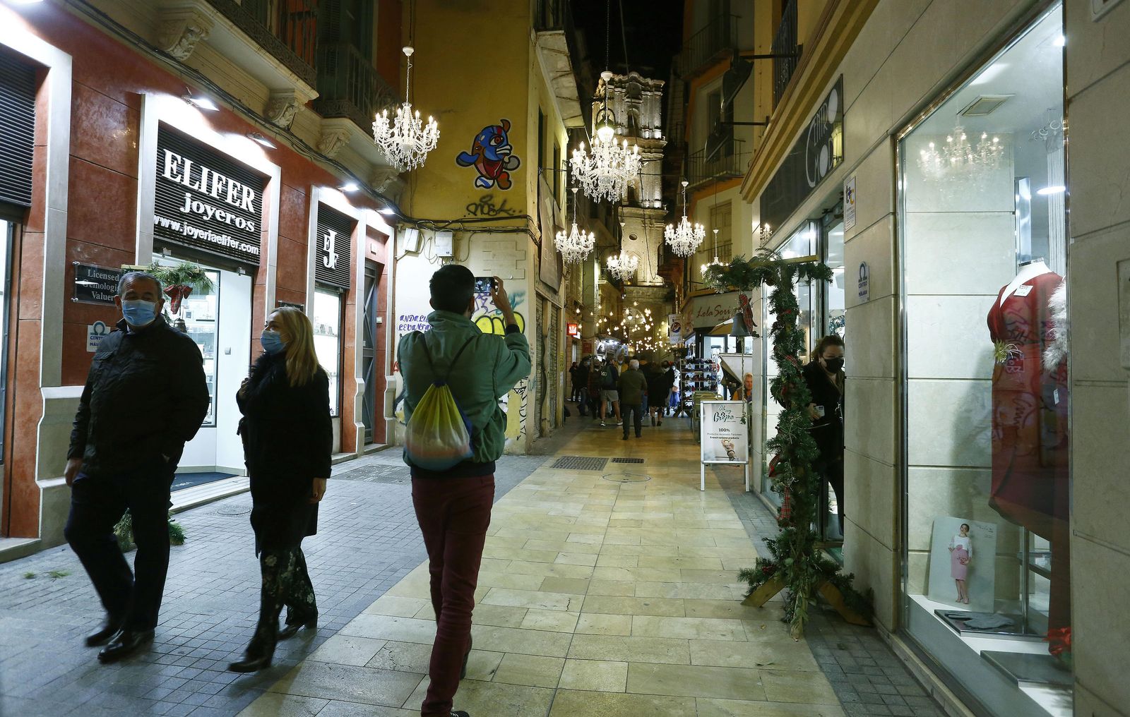Las luces de Navidad vuelven a brillar en Málaga