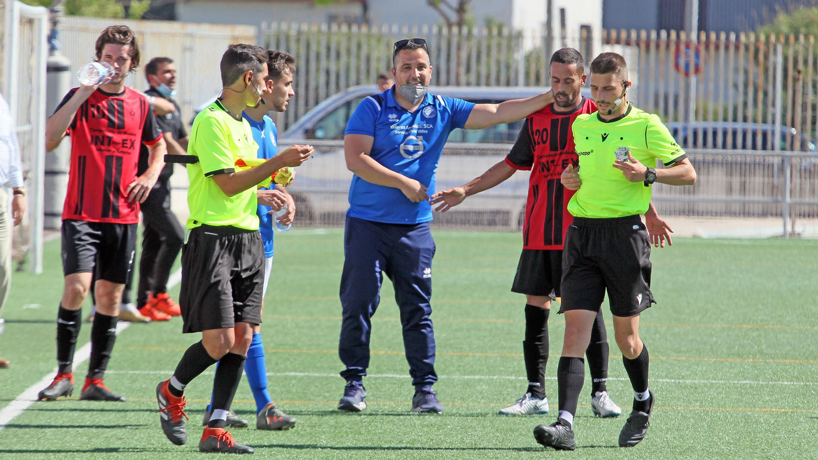 Bronca en La Granja entre Xerez DFC B y el Chiclana Industrial CF Bronca en La Granja entre Xerez DFC B y el Chiclana Industrial CF