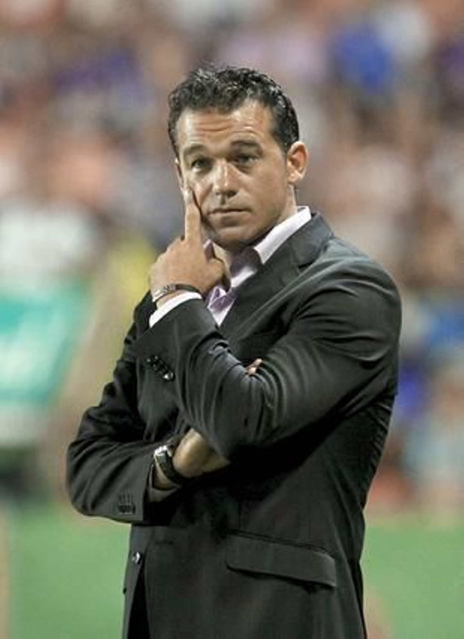 El entrenador del Levante, con cara de circunstancias.

Foto: AFP / Reuters / EFE