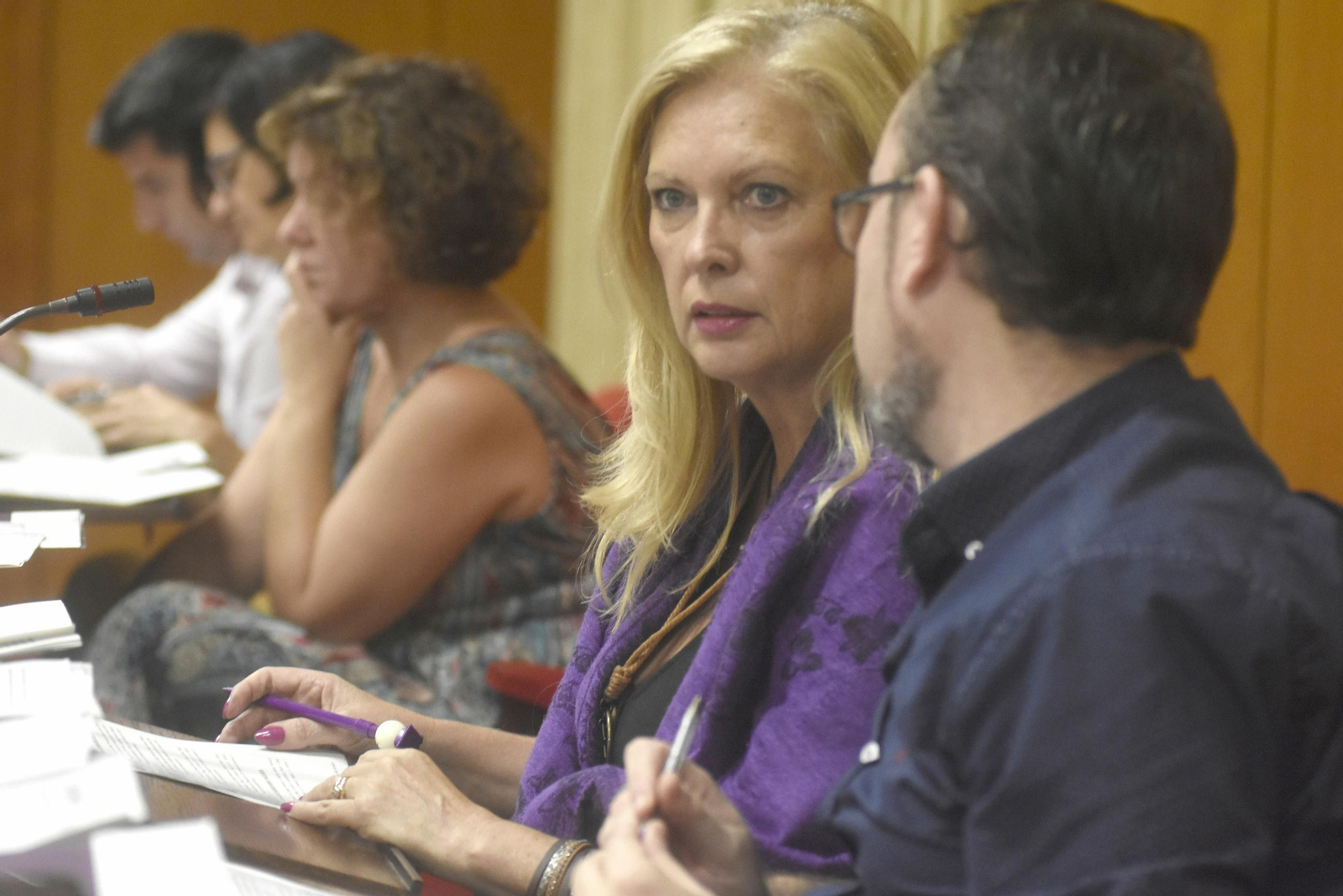 Cristina Pedrajas y Juan Alcántara, durante un Pleno municipal.