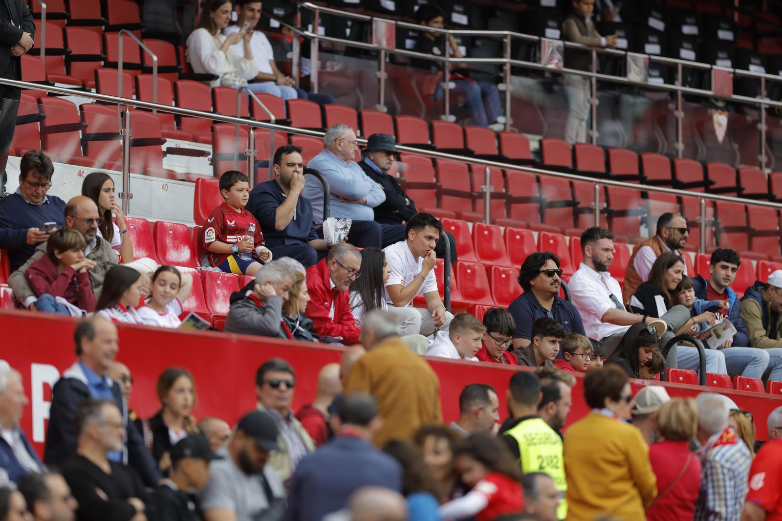 Búscate en las fotos del Sevilla FC - Leganés