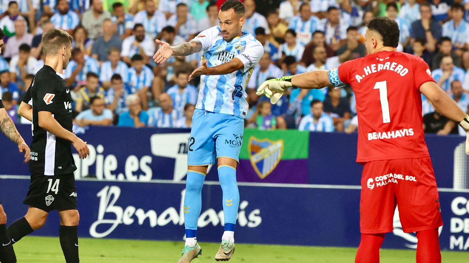 El Málaga CF - Elche, en fotos