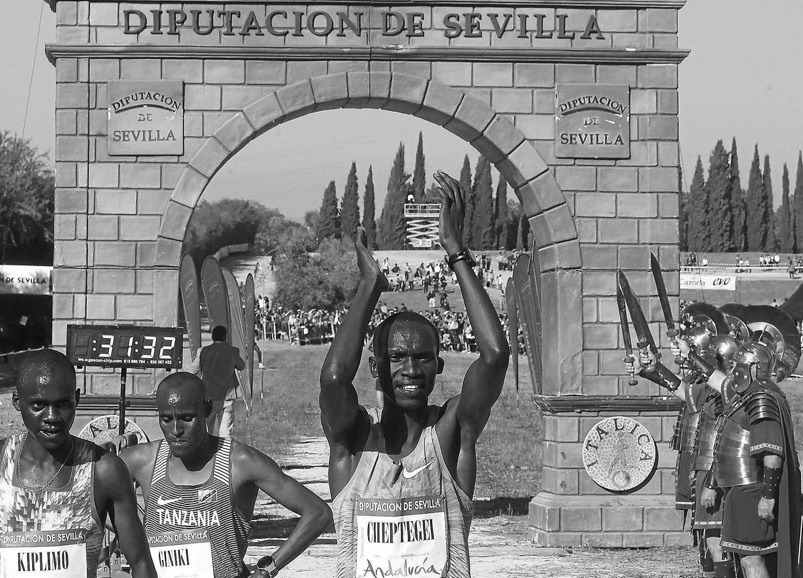 Un ugandés triunfa en la fiesta romana