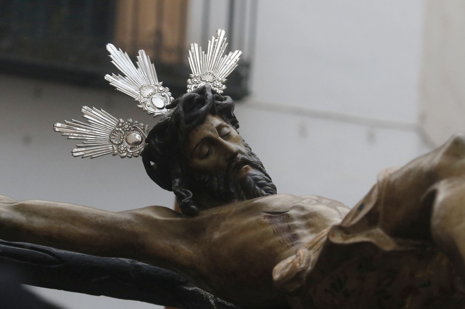 Lunes Santo en Córdoba: Las imágenes de la salida de la hermandad del Vía Crucis