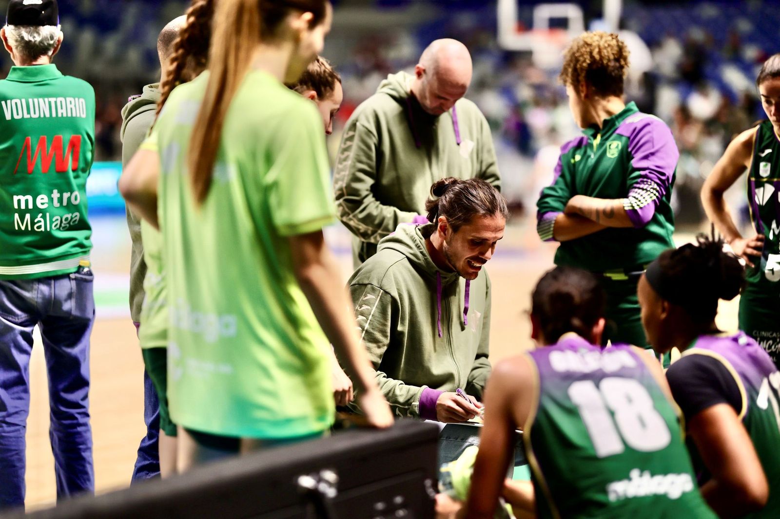 El Unicaja Mijas se da un festín en su visita al Carpena (78-46)