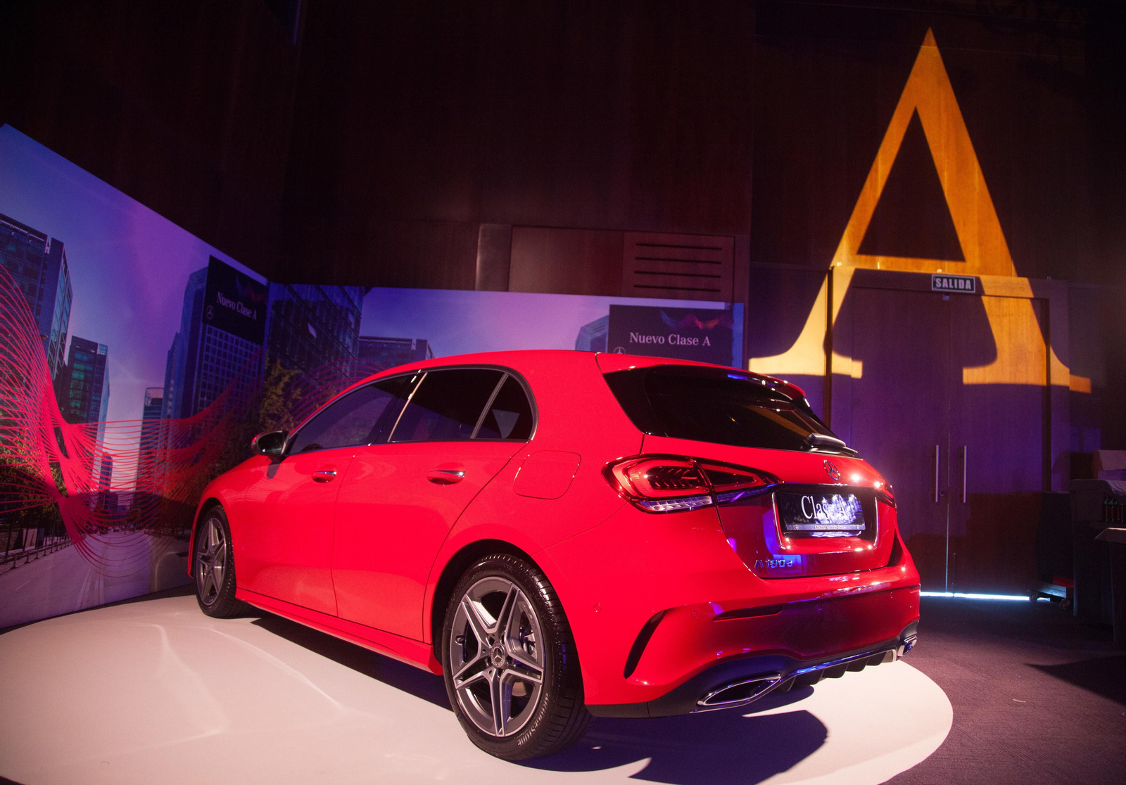 Concesur y Fervial presentan el nuevo Mercedes Clase A en Sevilla