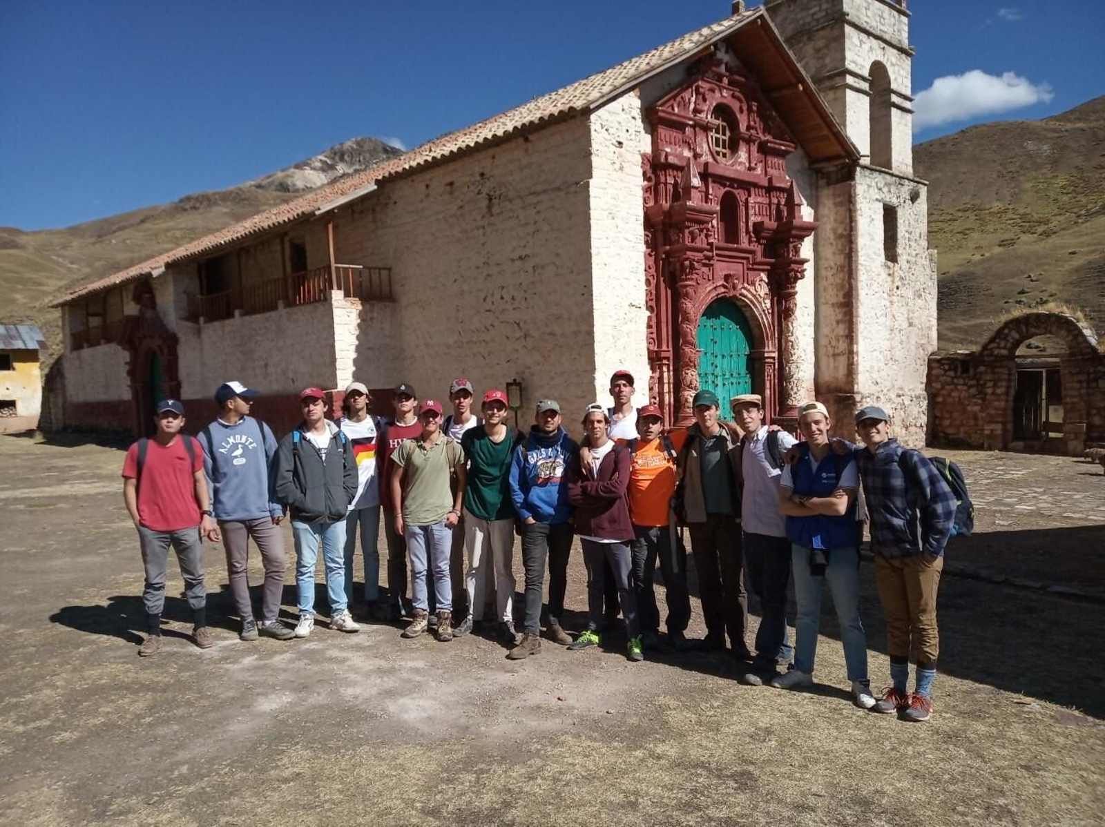 Foto de familia de los voluntarios