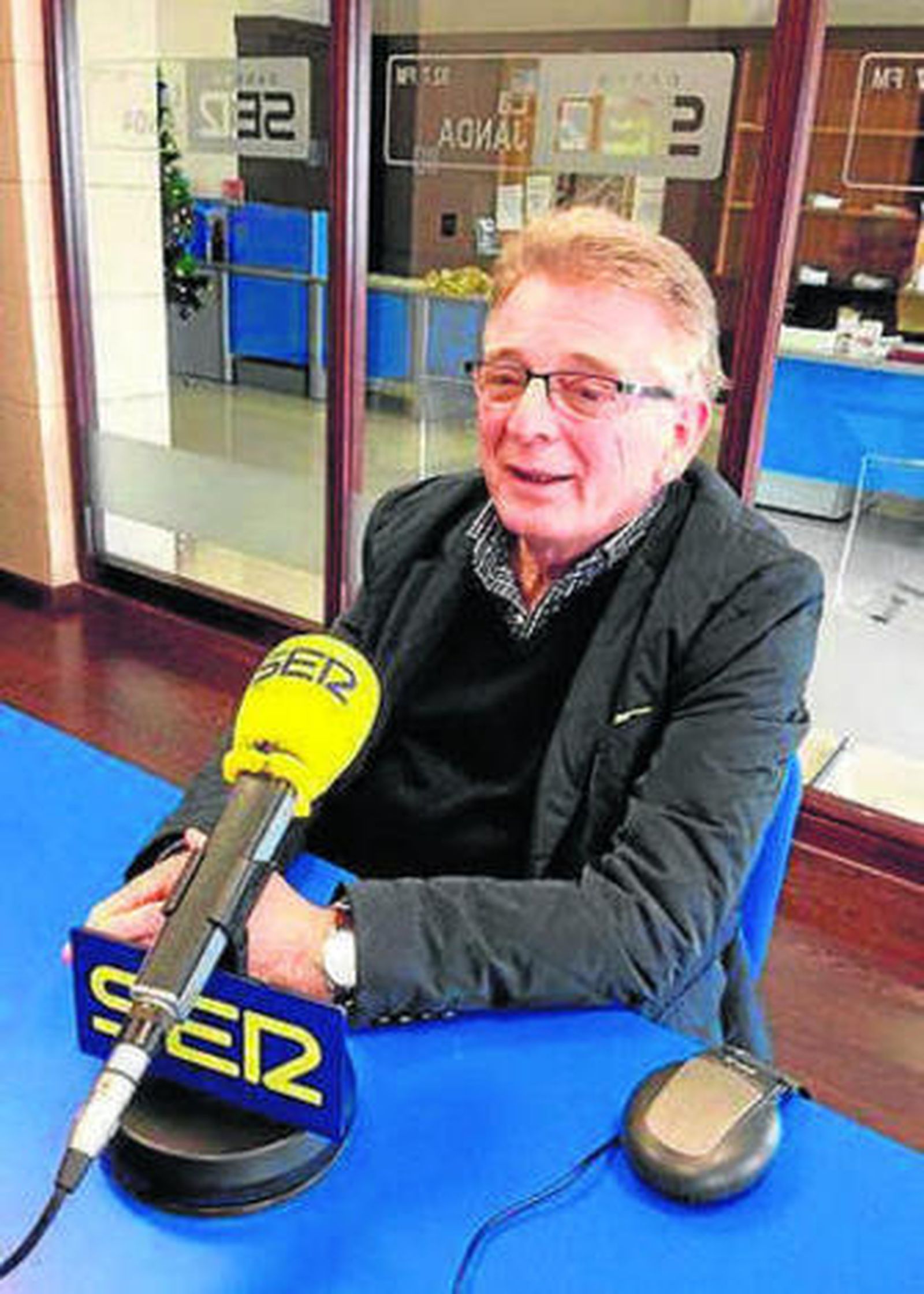 Francisco González Cabaña (PSOE).