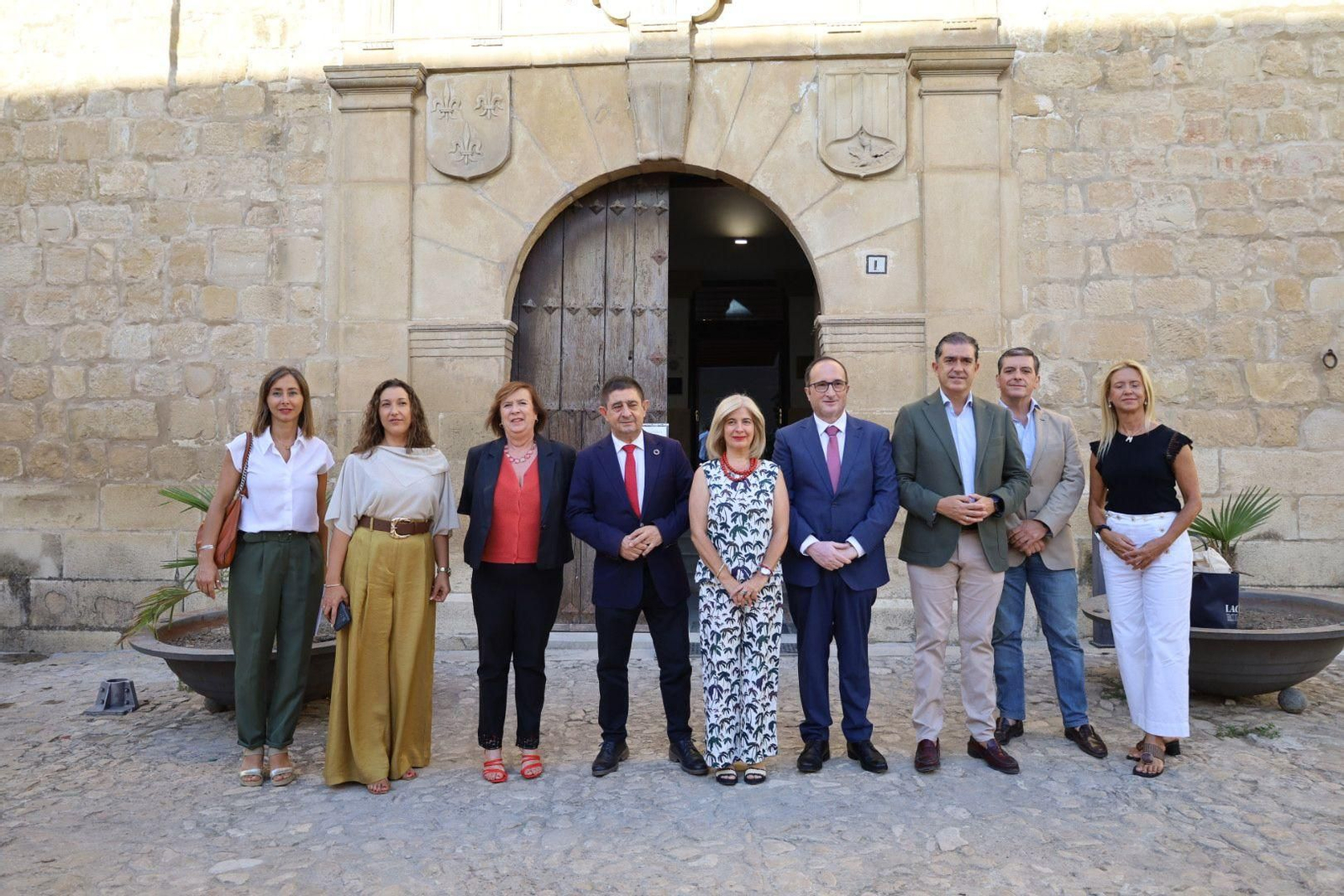 Inauguración de la jornada 'Estrategias locales en turismo: patrimonio histórico, natural y social' en Úbeda.