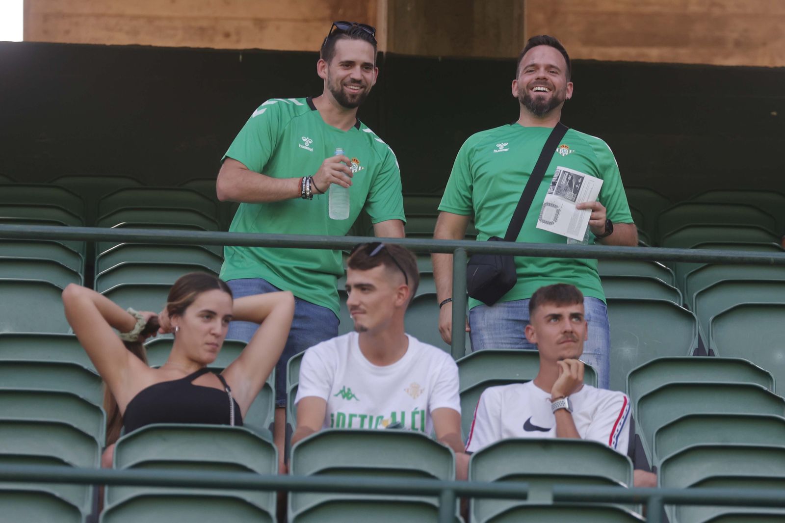 Búscate en las gradas del Villamarín