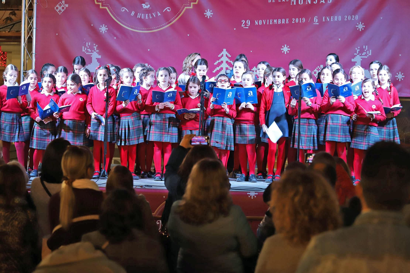 Imágenes de los cuentacuentos de ‘Huelva Información’