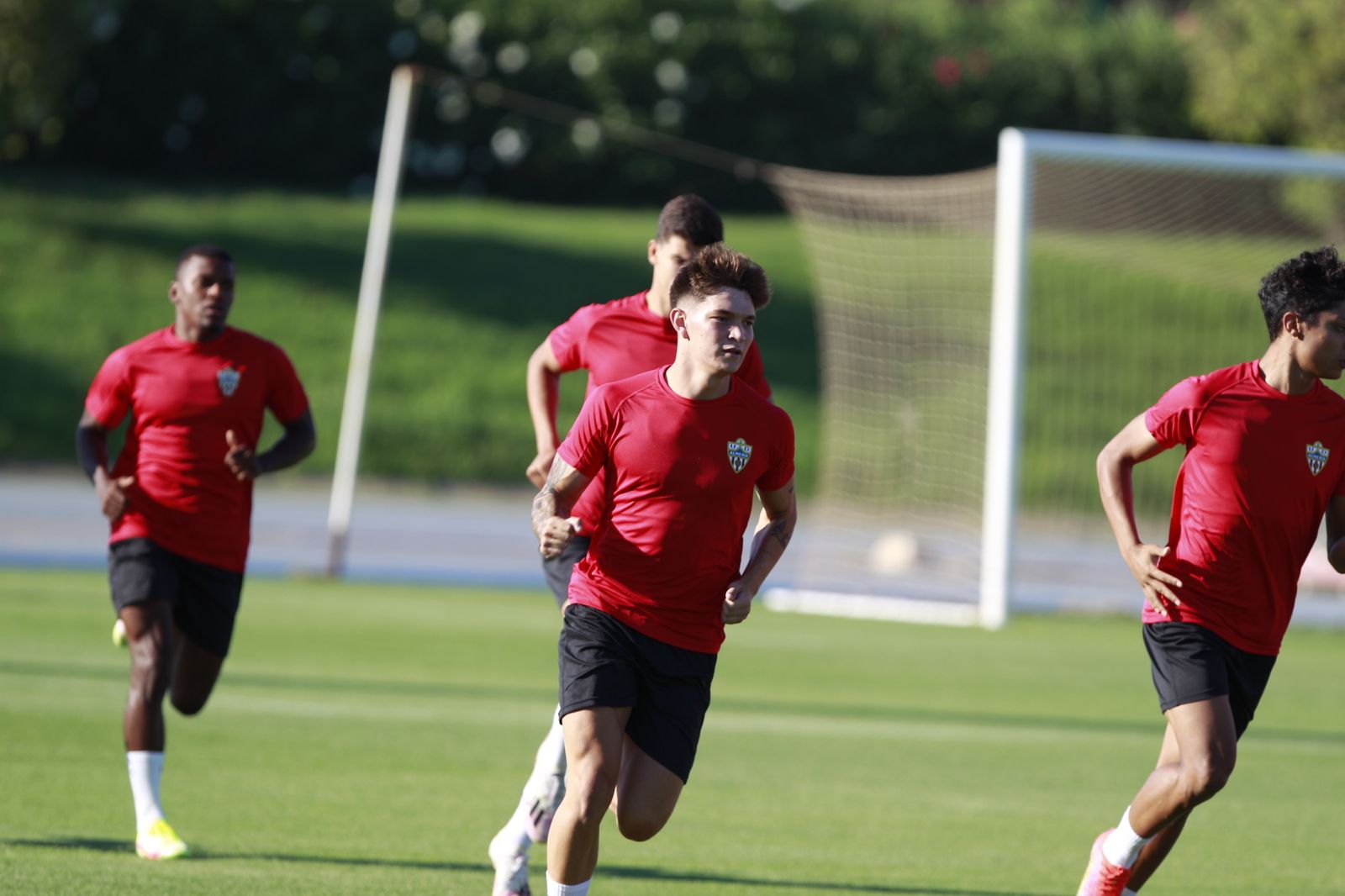 Imágenes del primer entramiento de la U.D. Almería en la Liga Santander, temporada 2022-2023
