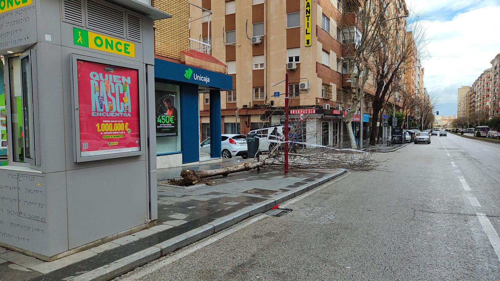 Avenida de Andalucía con Valdes Leal