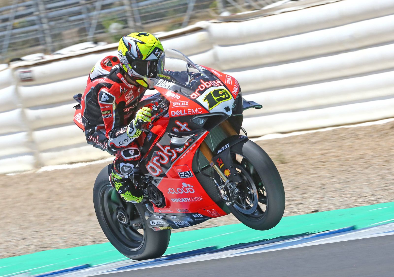 Imágenes del primer día de entrenamientos del campeonato del mundo de Superbike