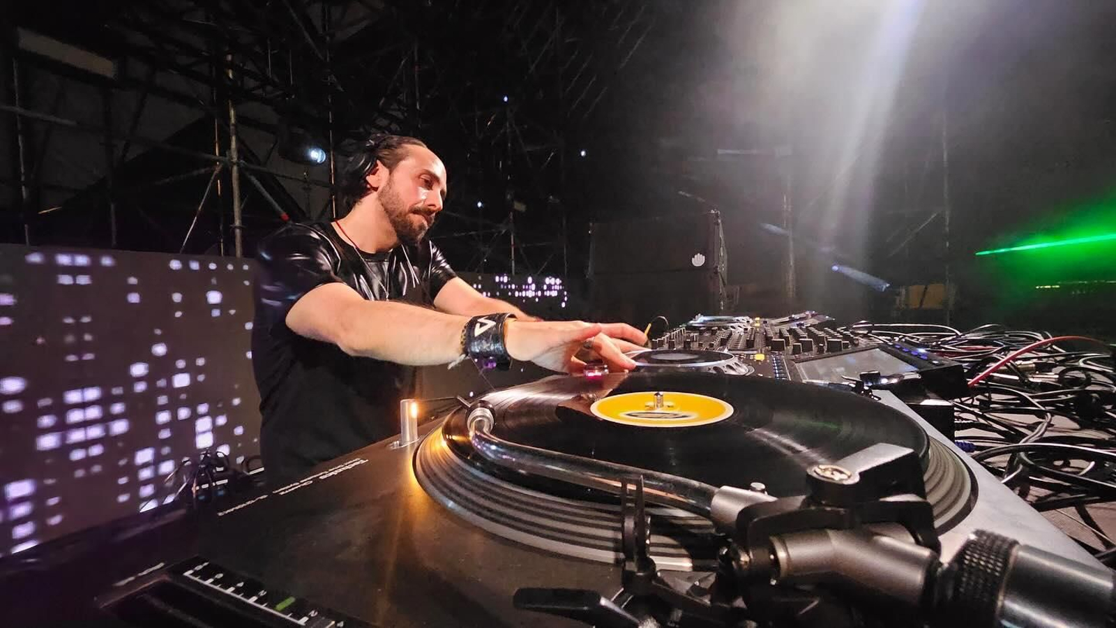 Cristian Varela es uno de los DJs más reputados de la escena electrónica española.
