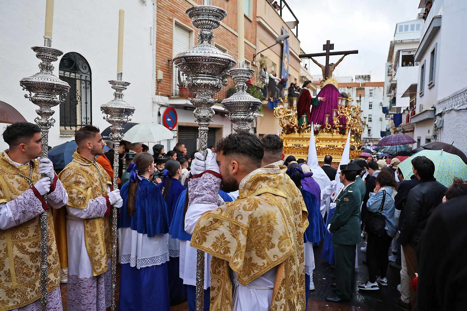 Las mejores imágenes del Martes Santo en Huelva: La Hermandad de La Lanzada
