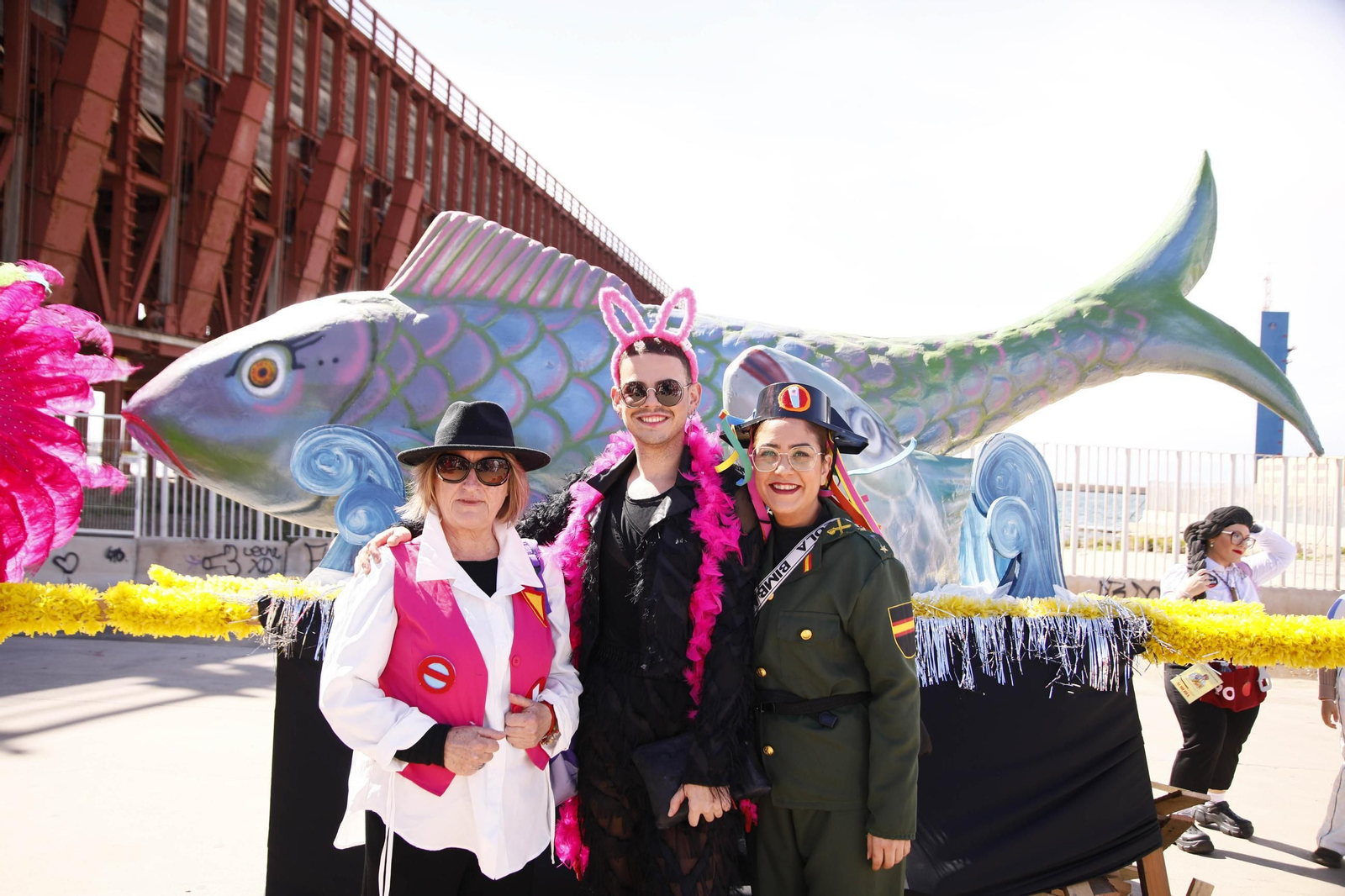 Las imágenes del entierro de la sardina en Almería