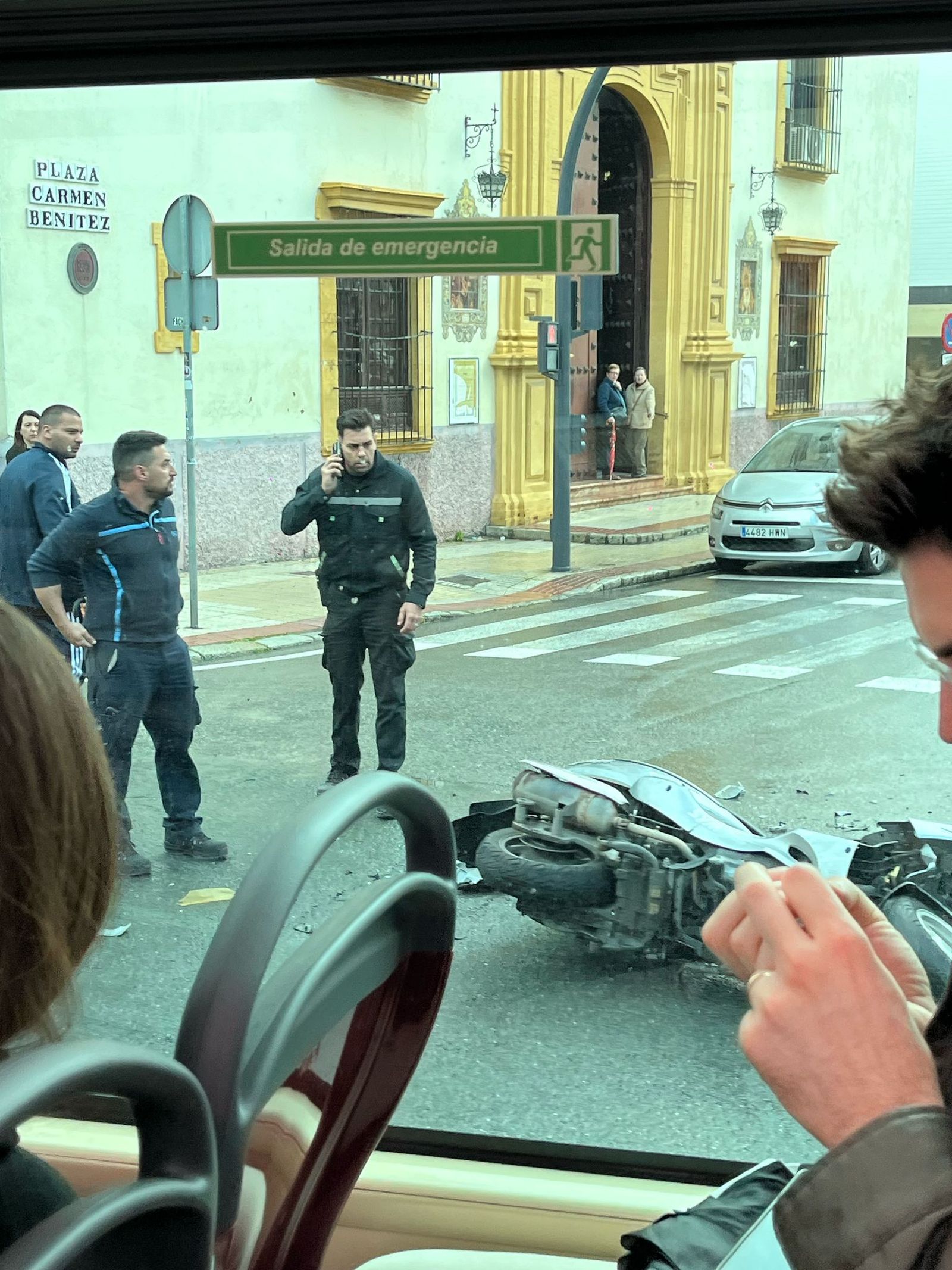 Herido un motorista en Sevilla