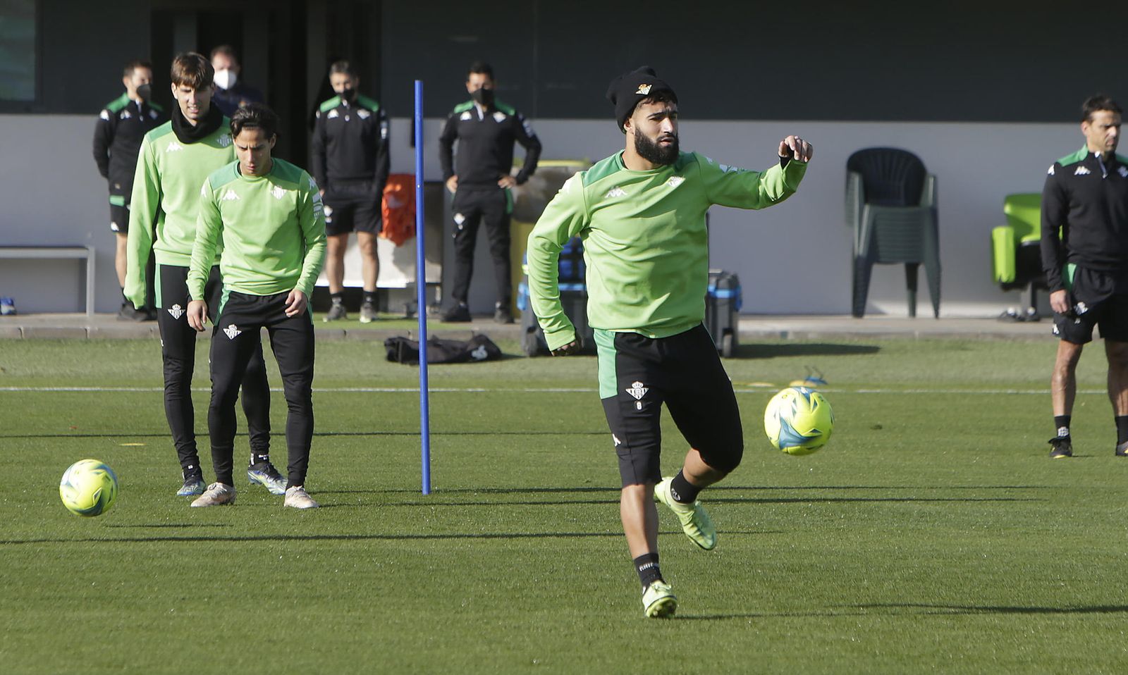 Fekir, en un entrenamiento del Betis.
