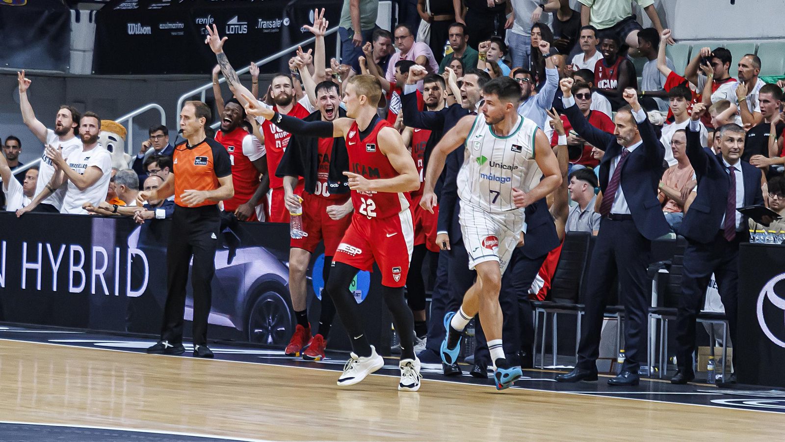 El UCAM Murcia-Unicaja de la Supercopa, en fotos