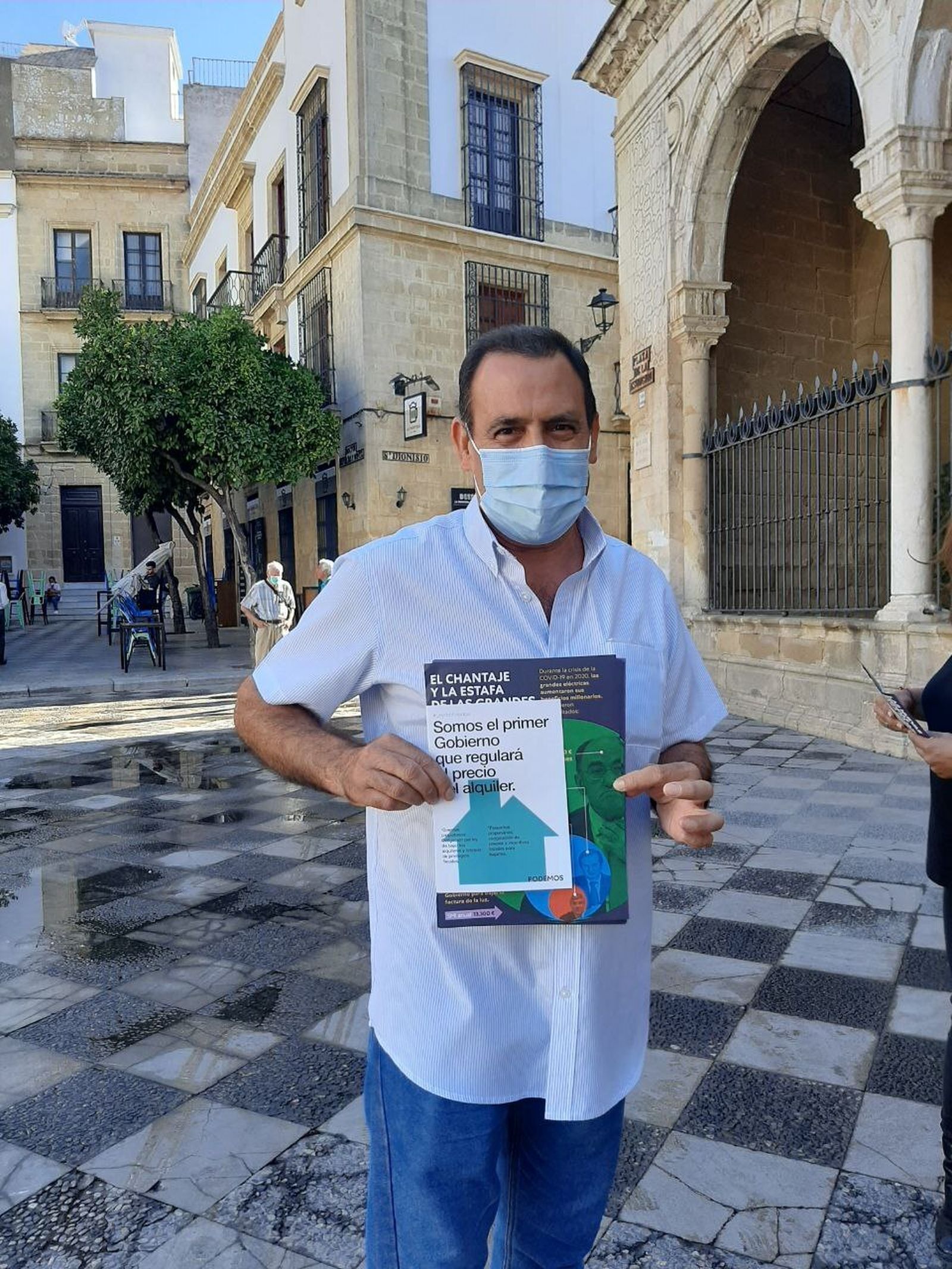 Podemos Jerez asesora sobre el bono cultural y sale a la calle a contar los logros en el Gobierno