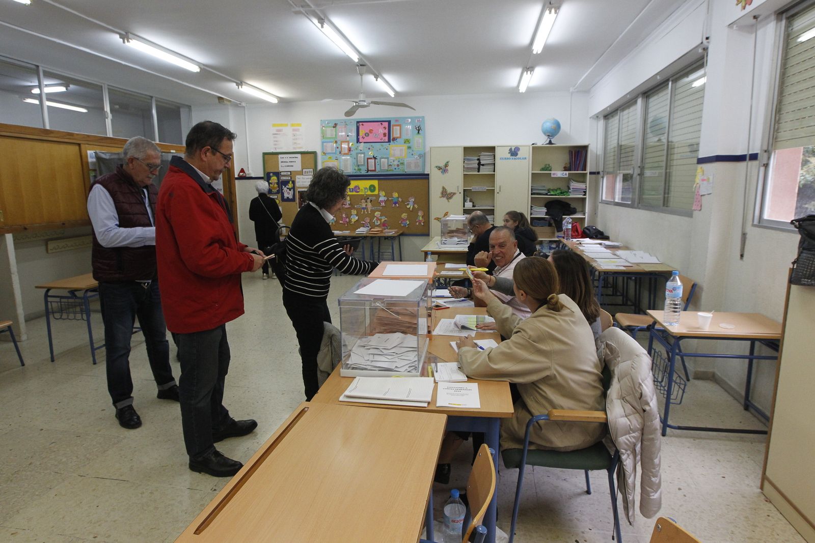Así están votando los almerienses este 10N