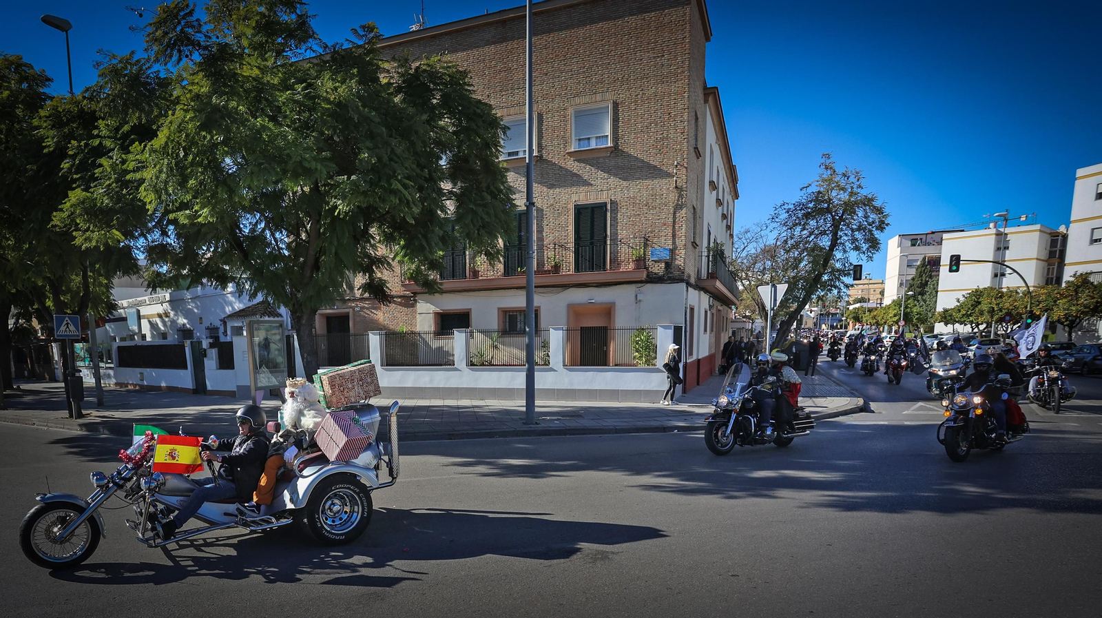 Búscate en la gran motorada solidaria celebrada en Jerez