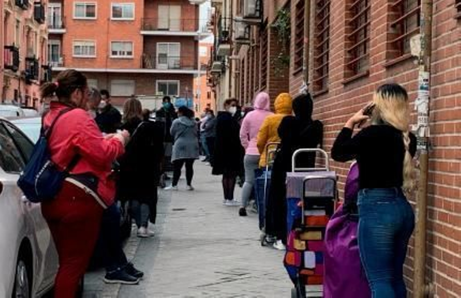 Colas del hambre en Madrid