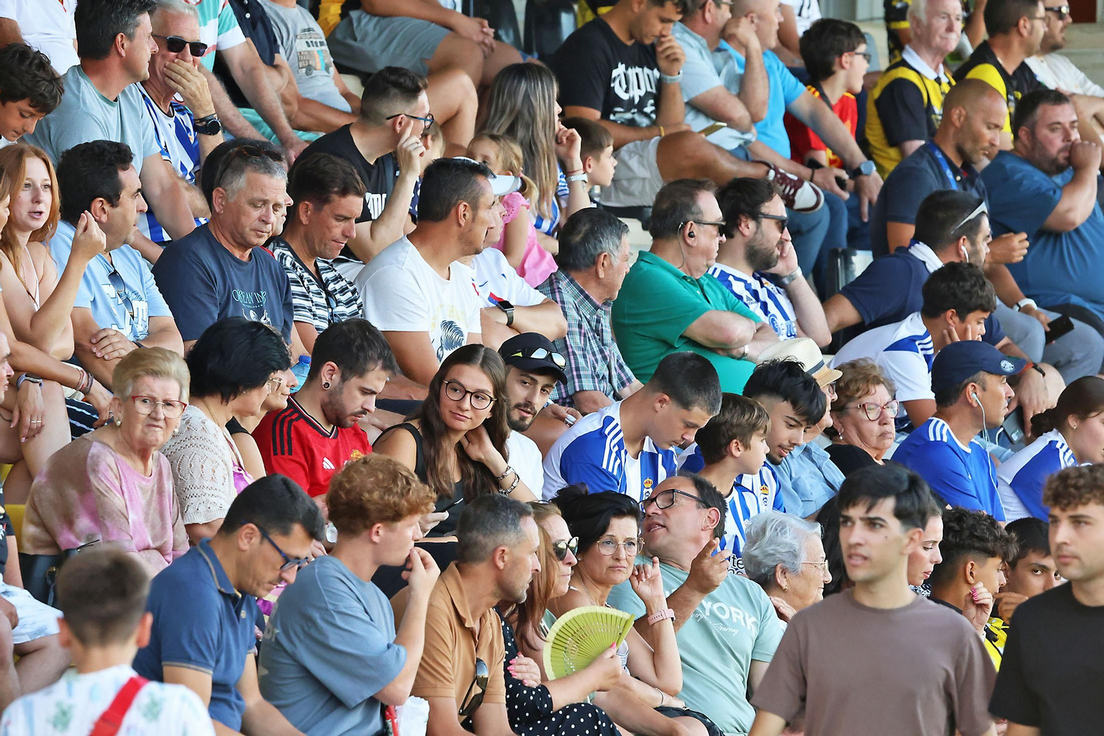 Imágenes del Trofeo de la Bella entre el San Roque de Lepe y el Recreativo de Huelva