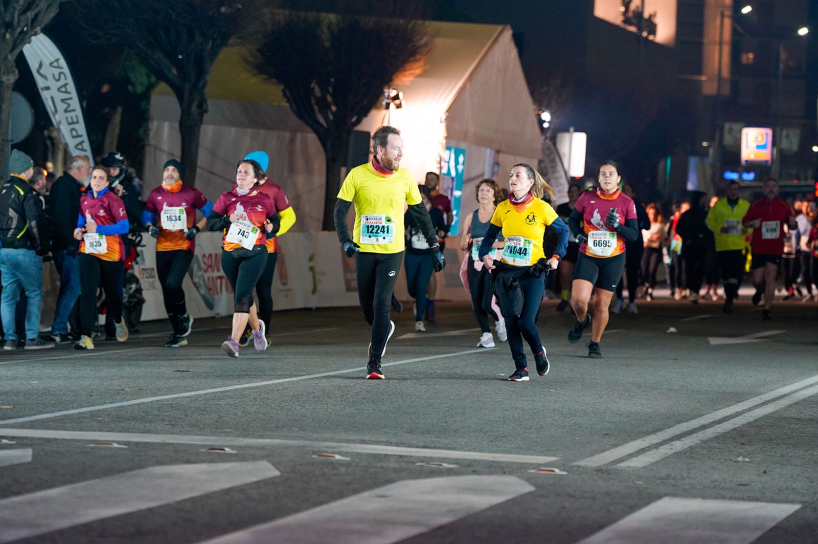En imágenes: búscate en tu llegada a meta de la Carrera de San Antón 2026 (1)
