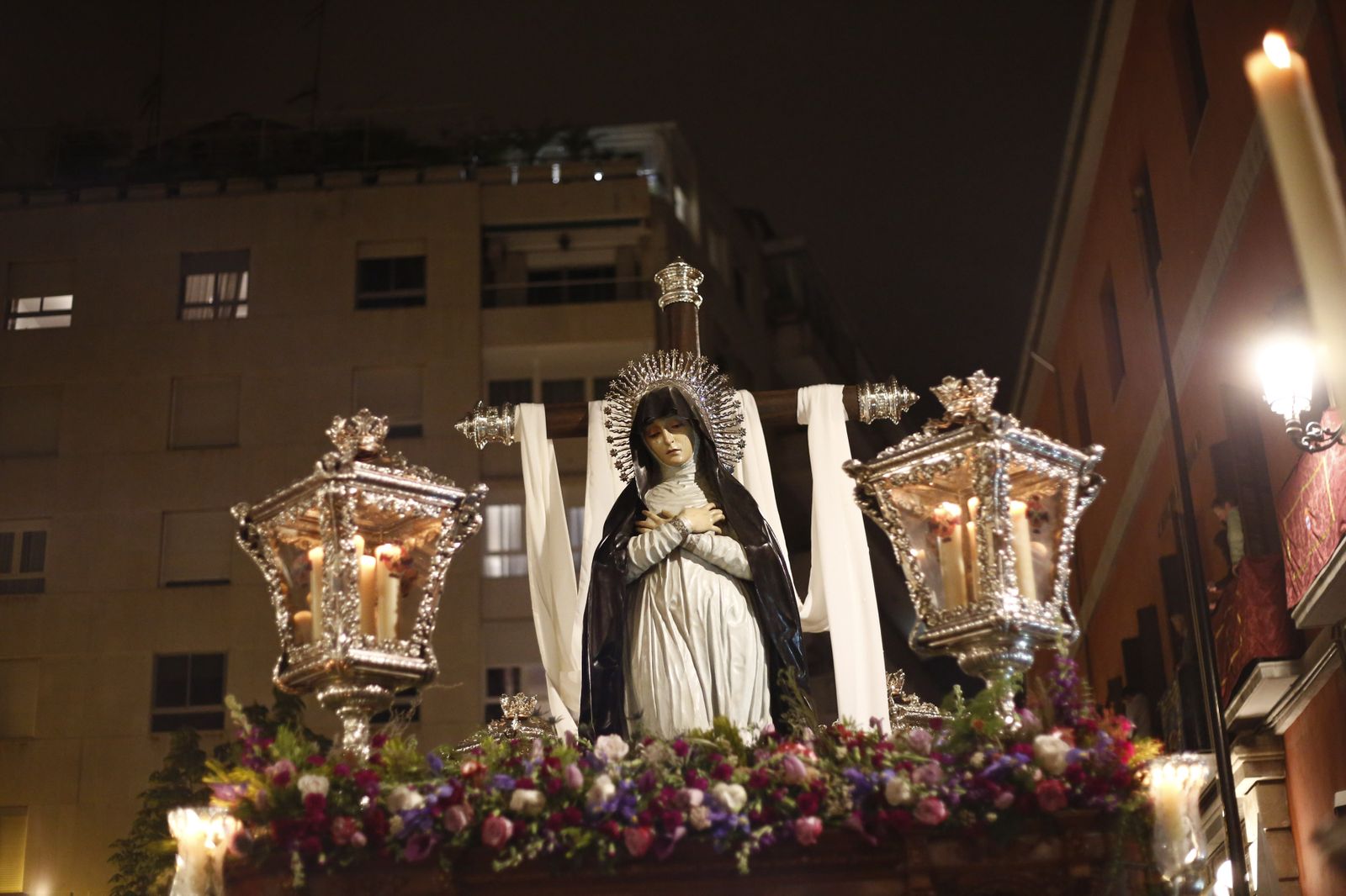 Galería de fotos del Santo Entierro en el Viernes Santo