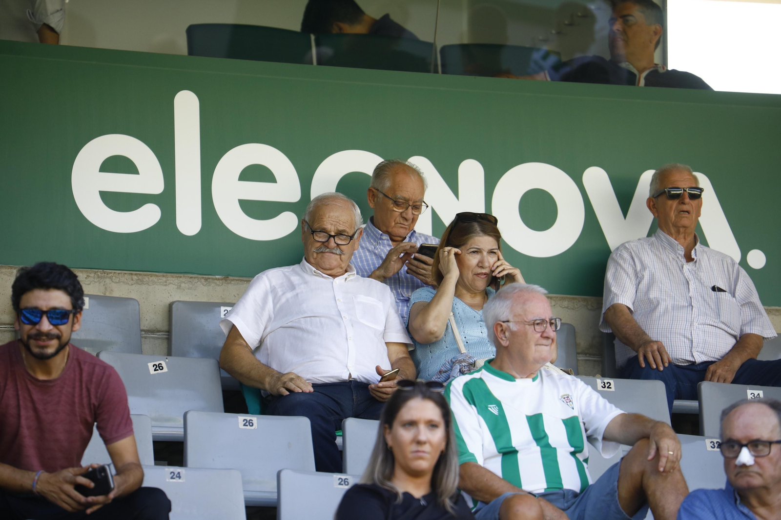 Las fotos del ambiente en El Arcángel para el Córdoba CF - Mérida