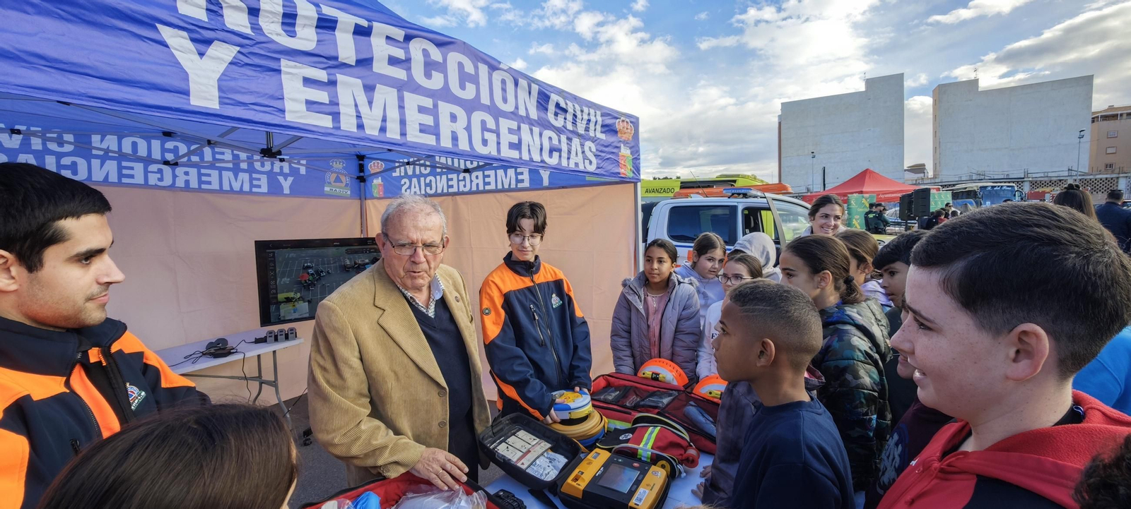 Vícar se convierte en un 'parque temático' de la seguridad para fomentar la prevención