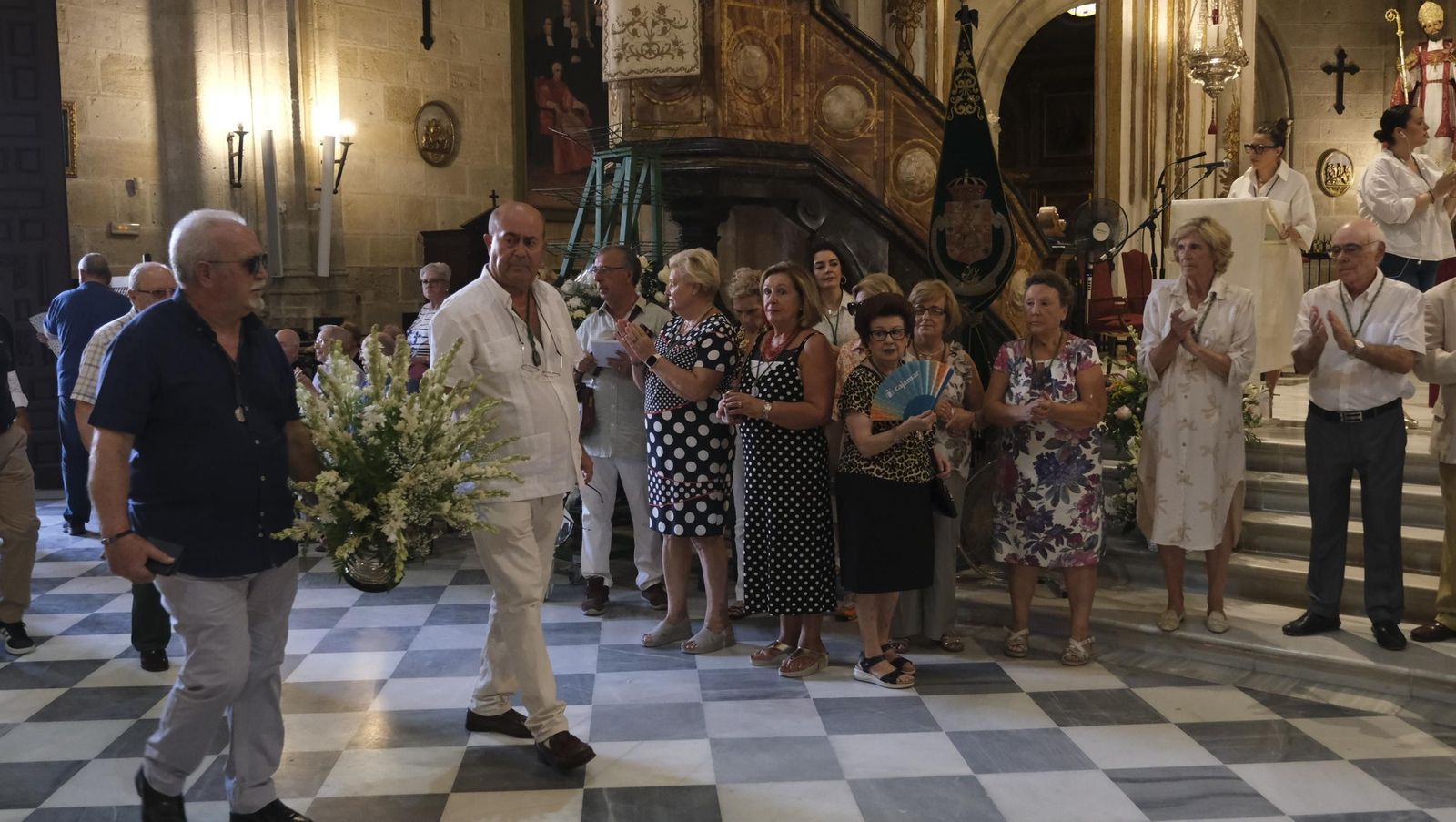Ofrenda floral a la Virgen del Mar en la Feria de Almería 2024, en imágenes