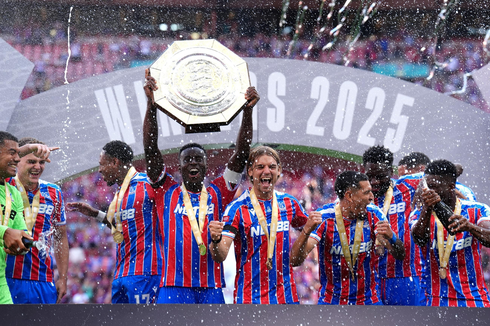 El título del Crystal Palace sobre el Liverpool, en imágenes (2-1)