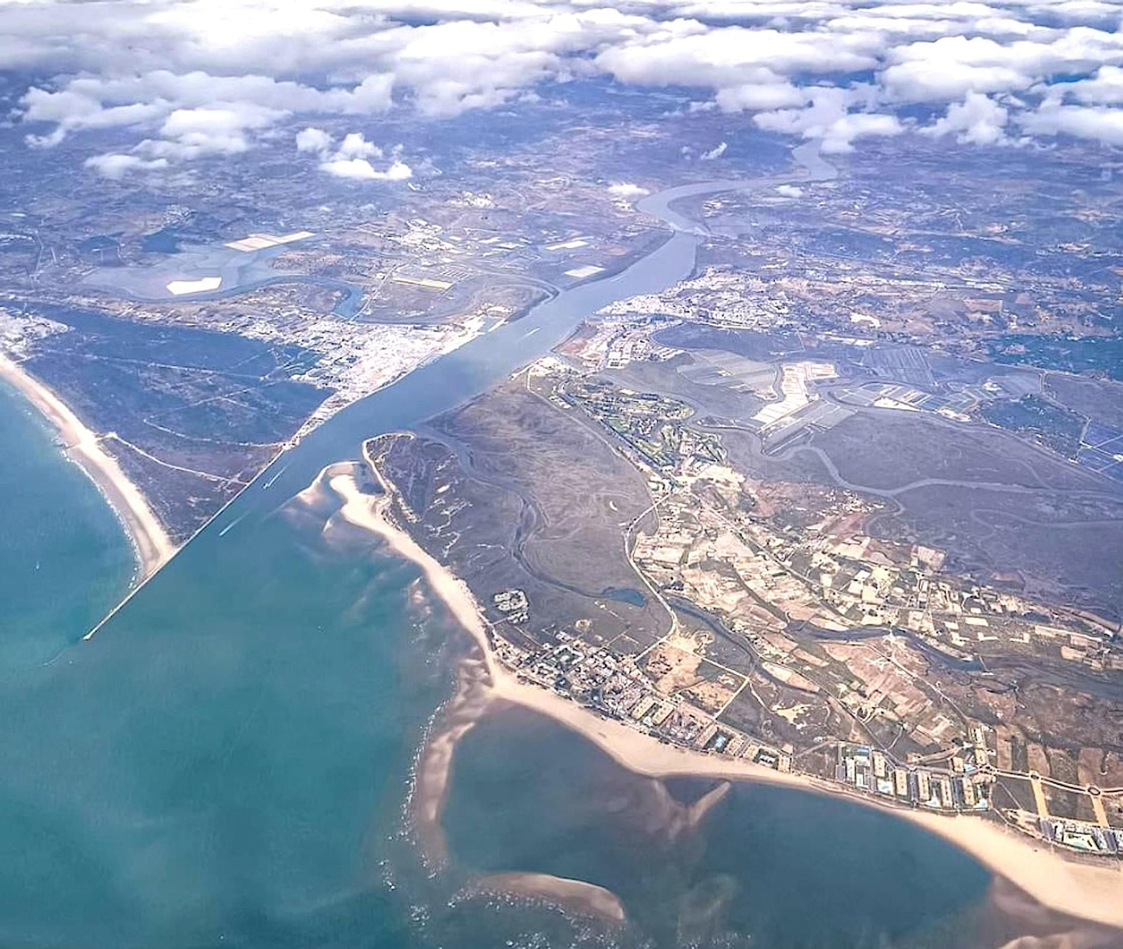 Vila Real de Santo António y Ayamonte, dos pueblos que se miran y respetan desde dos países diferentes