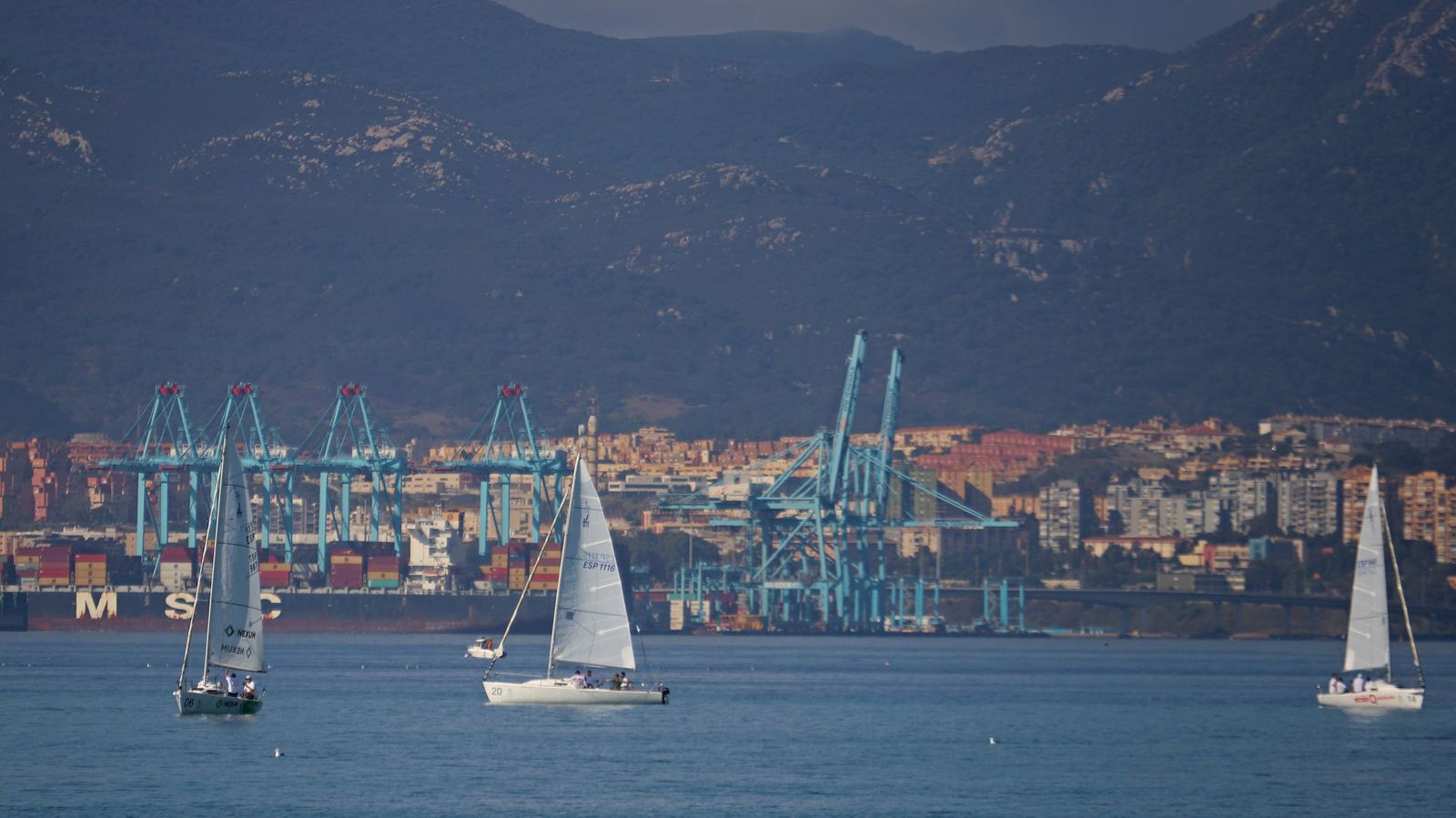 Fotos del XV Campeonato de Vela de España J80 en La Línea
