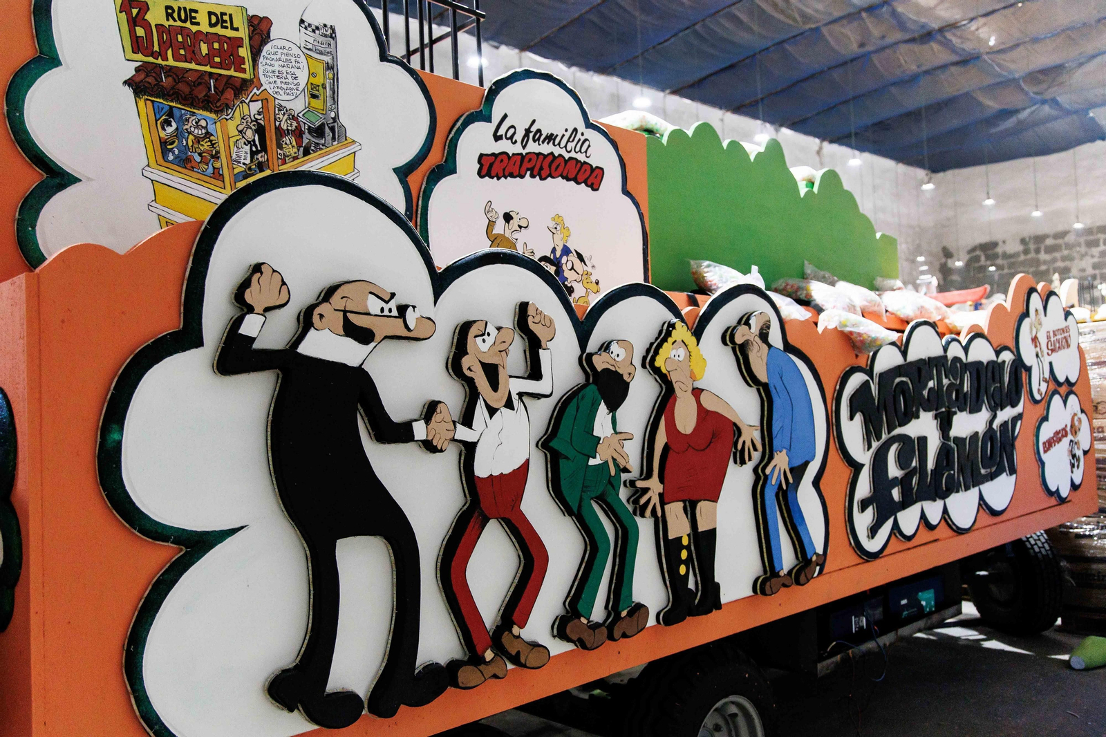 27. Mortadelo y Filemón