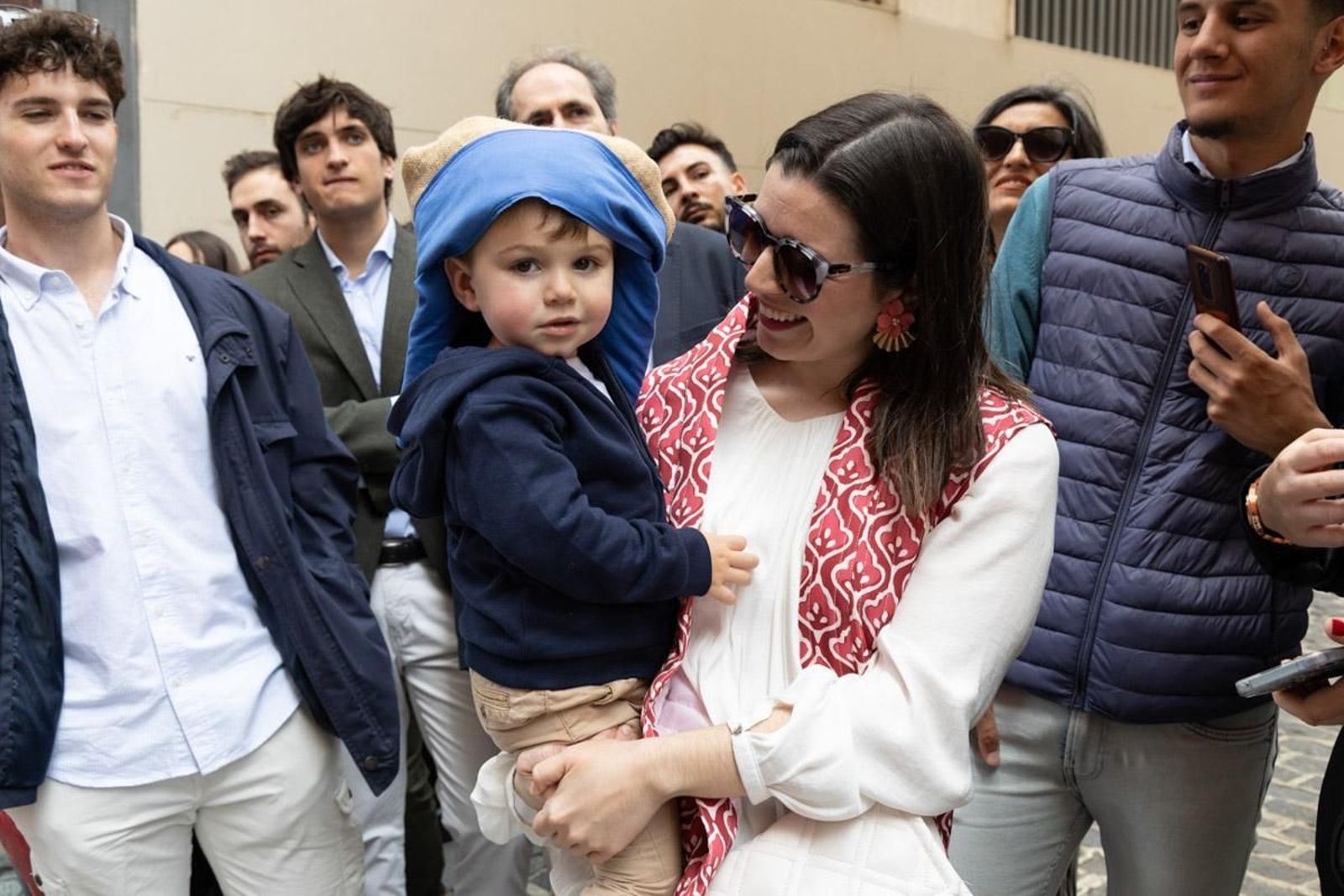 Los jiennenses se echan a la calle para presenciar la primera de las procesiones de la jornada: la Borriquilla (II)