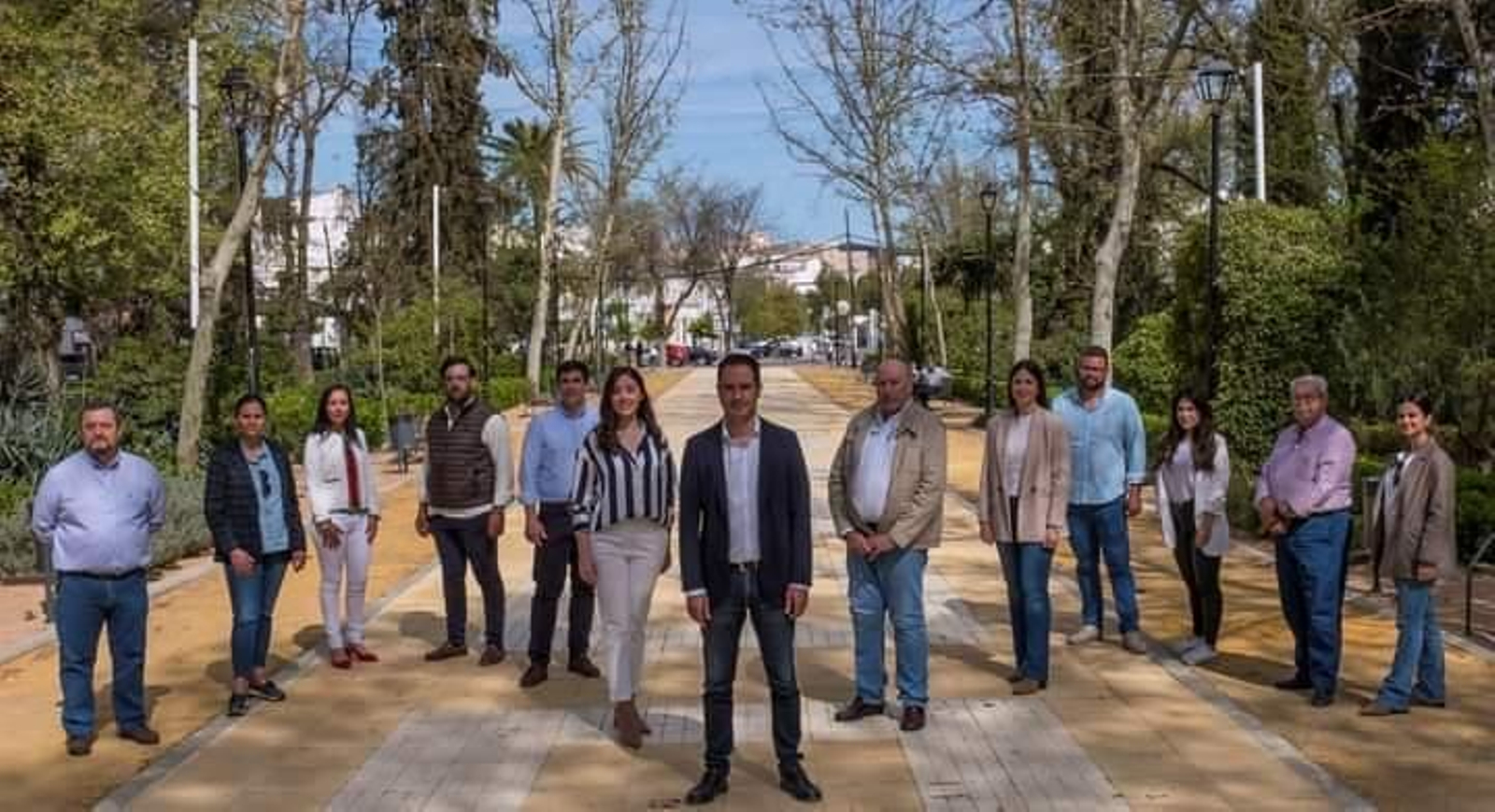 Julio Criado y su candidatura, durante la campaña electoral. Julio Criado y su candidatura, durante la campaña electoral.